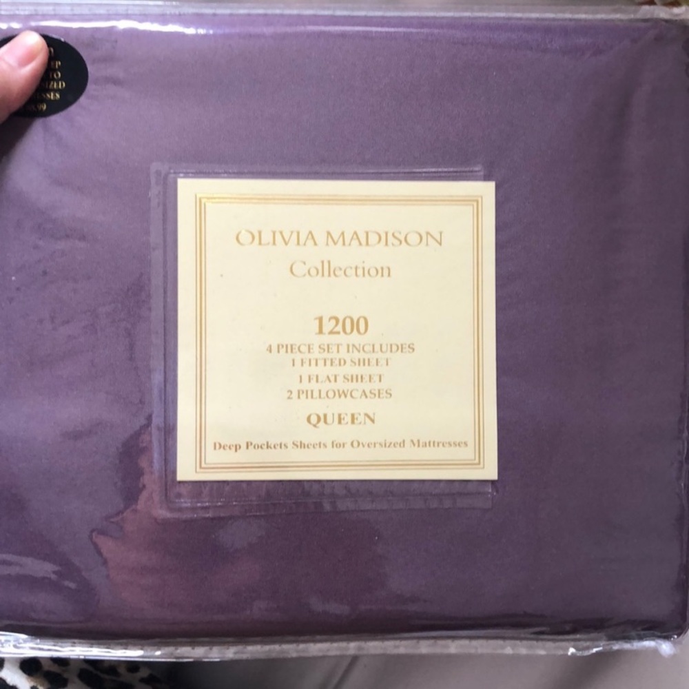 Olivia Madison 1200 Sheet Set (QUEEN)